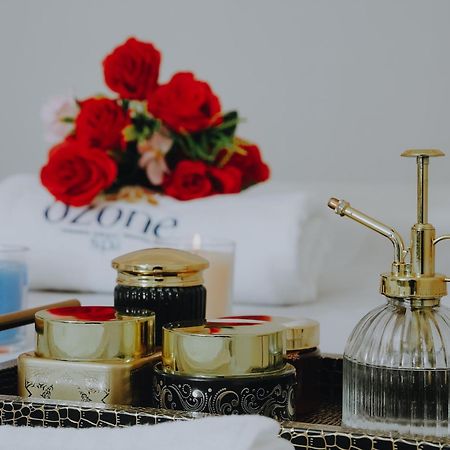Doubletree By Hilton Fujairah City Экстерьер фото A set of skin care products